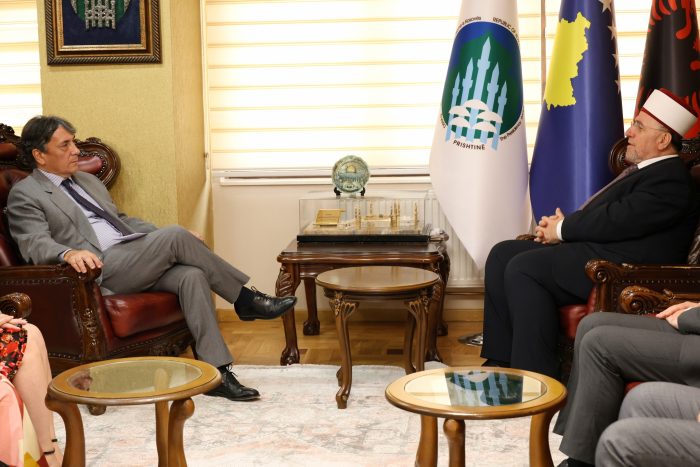 Myftiu Tërnava priti në takim ambasadorin e Italisë në Kosovë, z. Maurizio Antonini